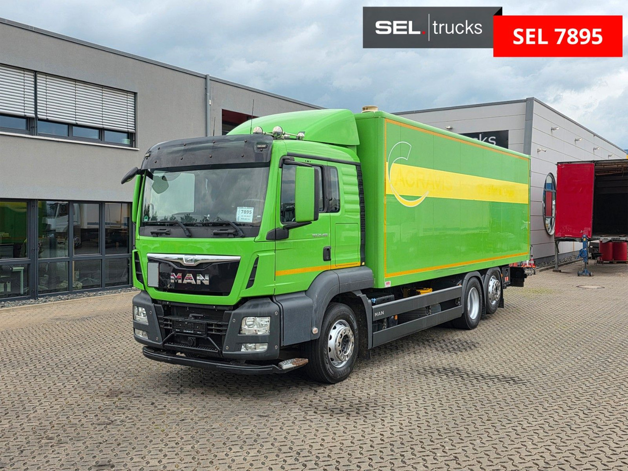 MAN TGS 26.400 6X2-4 LL / Ldbw / ADR AT / Lenkachse - Caminhão furgão: foto 1 MAN TGS 26.400 6X2-4 LL / Ldbw / ADR AT / Lenkachse - Caminhão furgão: foto 1