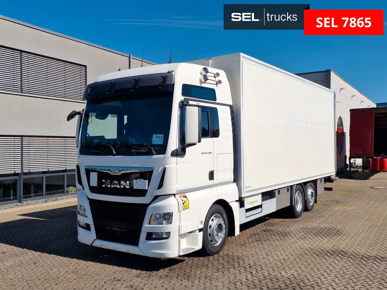 MAN TGX 24.400 6X2-2 LL-U / Intarder / Ldbw / Konvek - Caminhão furgão: foto 1 MAN TGX 24.400 6X2-2 LL-U / Intarder / Ldbw / Konvek - Caminhão furgão: foto 1