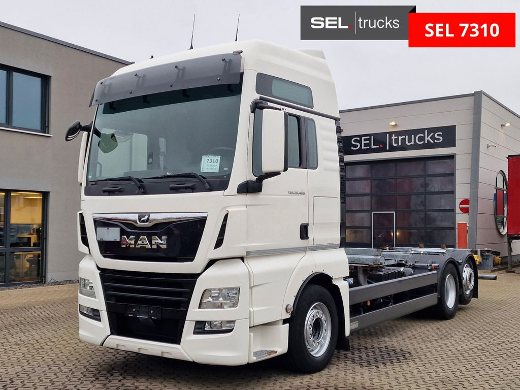 MAN TGX 26.460 6x2-2 LL / ZF Intarder / Standklima - Caminhão transportador de contêineres/ Caixa móvel: foto 1 MAN TGX 26.460 6x2-2 LL / ZF Intarder / Standklima - Caminhão transportador de contêineres/ Caixa móvel: foto 1