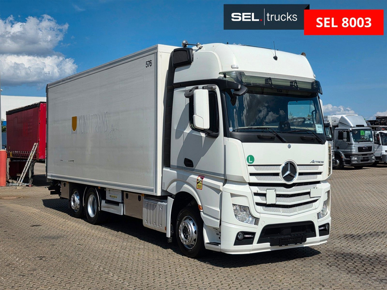 Mercedes-Benz Actros 2551 /Retarder/Ldbw/Konvekta/Lenkachse - Caminhão furgão: foto 3 Mercedes-Benz Actros 2551 /Retarder/Ldbw/Konvekta/Lenkachse - Caminhão furgão: foto 3