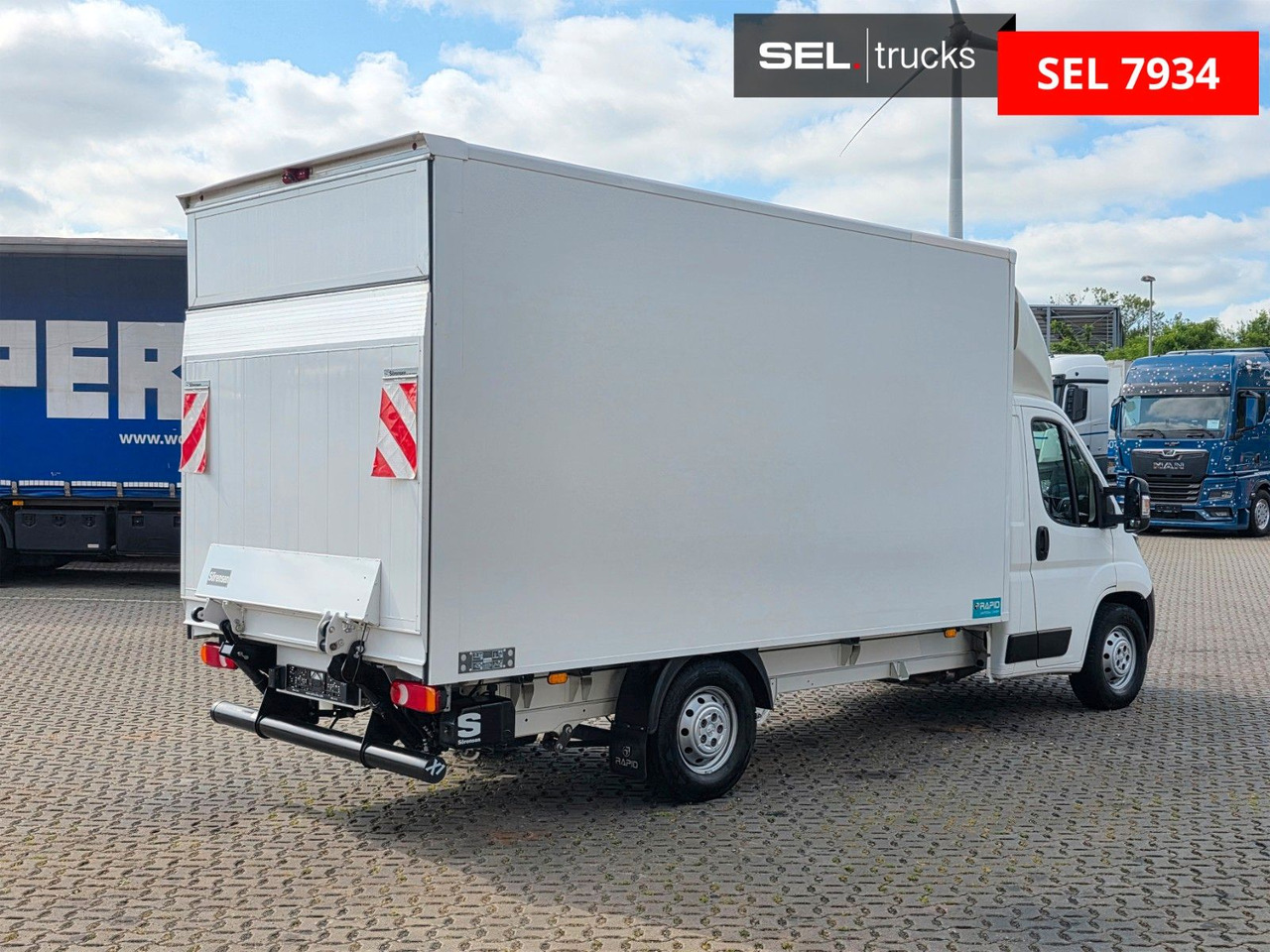 Peugeot Boxer / Ladebordwand / Klimaanlage / 3 Sitzen - Carrinha de contentor: foto 5 Peugeot Boxer / Ladebordwand / Klimaanlage / 3 Sitzen - Carrinha de contentor: foto 5