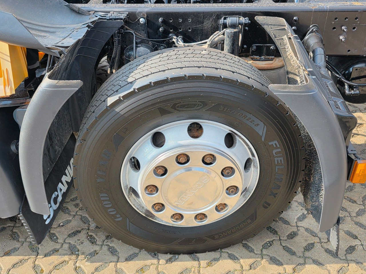 Caminhão chassi Scania P420 LB6X2*4MNA / Retarder  / PTO / ADR: foto 40