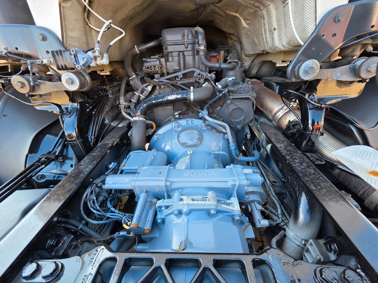 Caminhão chassi Scania P420 LB6X2*4MNA / Retarder  / PTO / ADR: foto 14