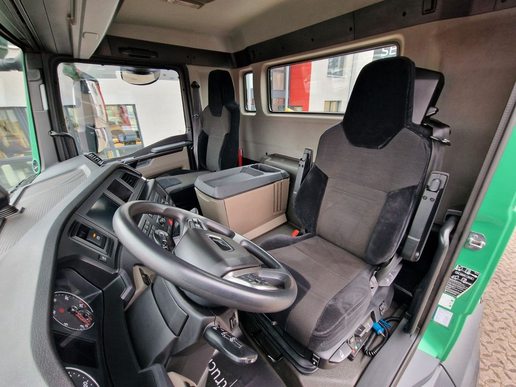 Tractor MAN TGS 26.510 6x2/4 BL SA / ZF Intarder / Lenkachse MAN TGS 26.510 6x2/4 BL SA / ZF Intarder / Lenkachse: foto 16 Tractor MAN TGS 26.510 6x2/4 BL SA / ZF Intarder / Lenkachse MAN TGS 26.510 6x2/4 BL SA / ZF Intarder / Lenkachse: foto 16