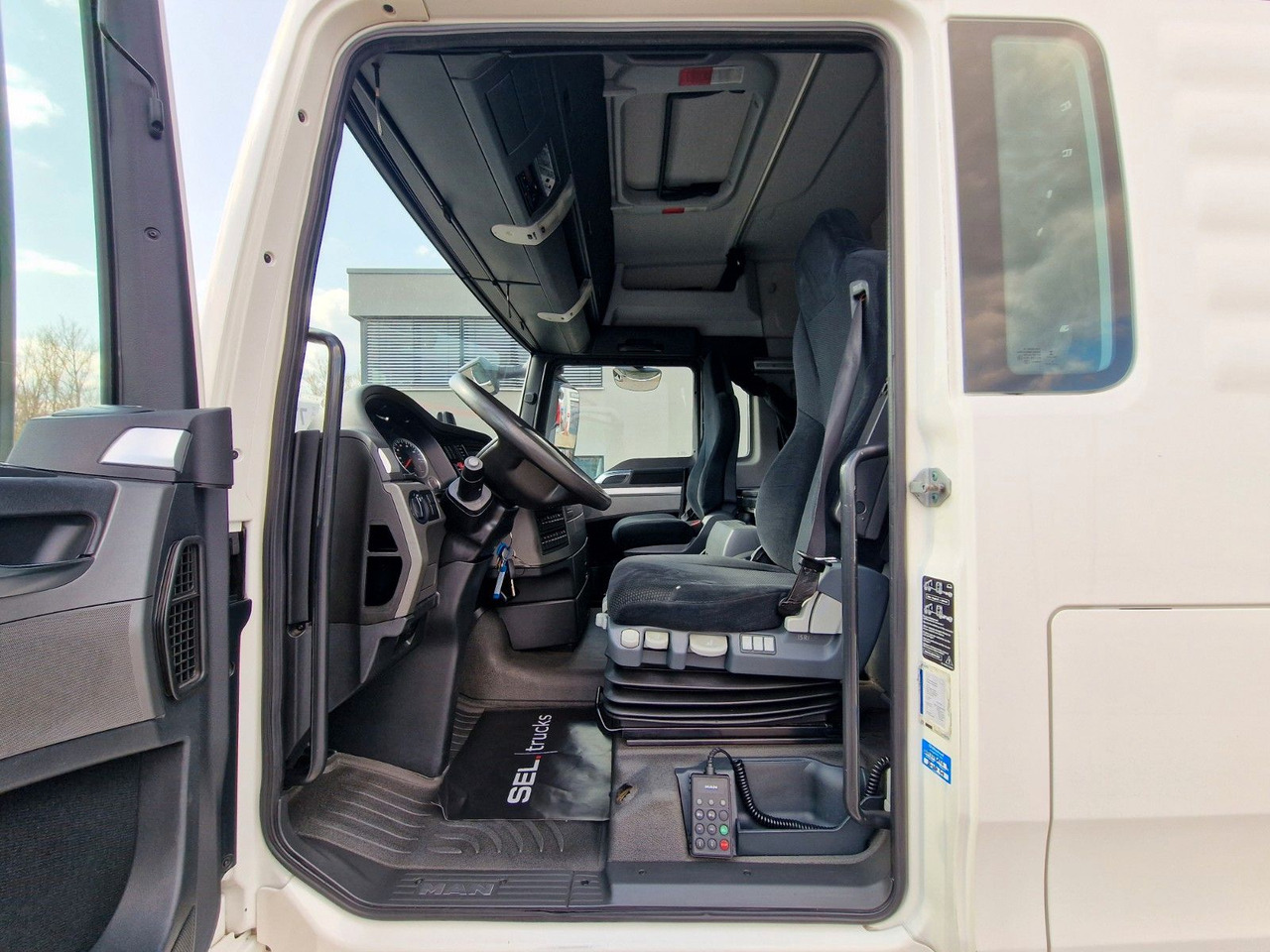 Tractor MAN TGX 18.400 4X2 LLS-U / HUBKUPPLUNG: foto 16