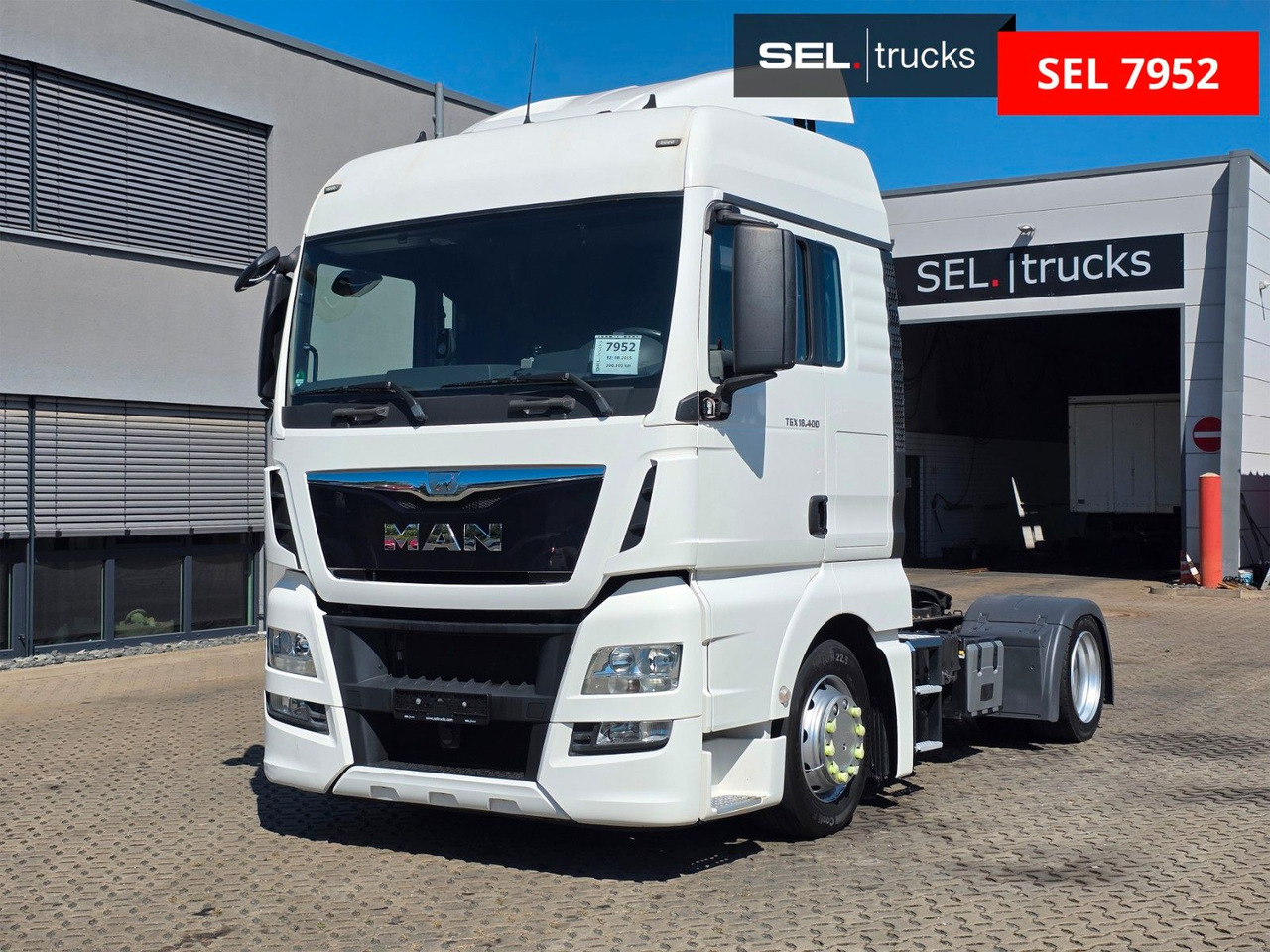 MAN TGX 18.400 4X2 LLS-U / ZF Intarder - Tractor: foto 1 MAN TGX 18.400 4X2 LLS-U / ZF Intarder - Tractor: foto 1