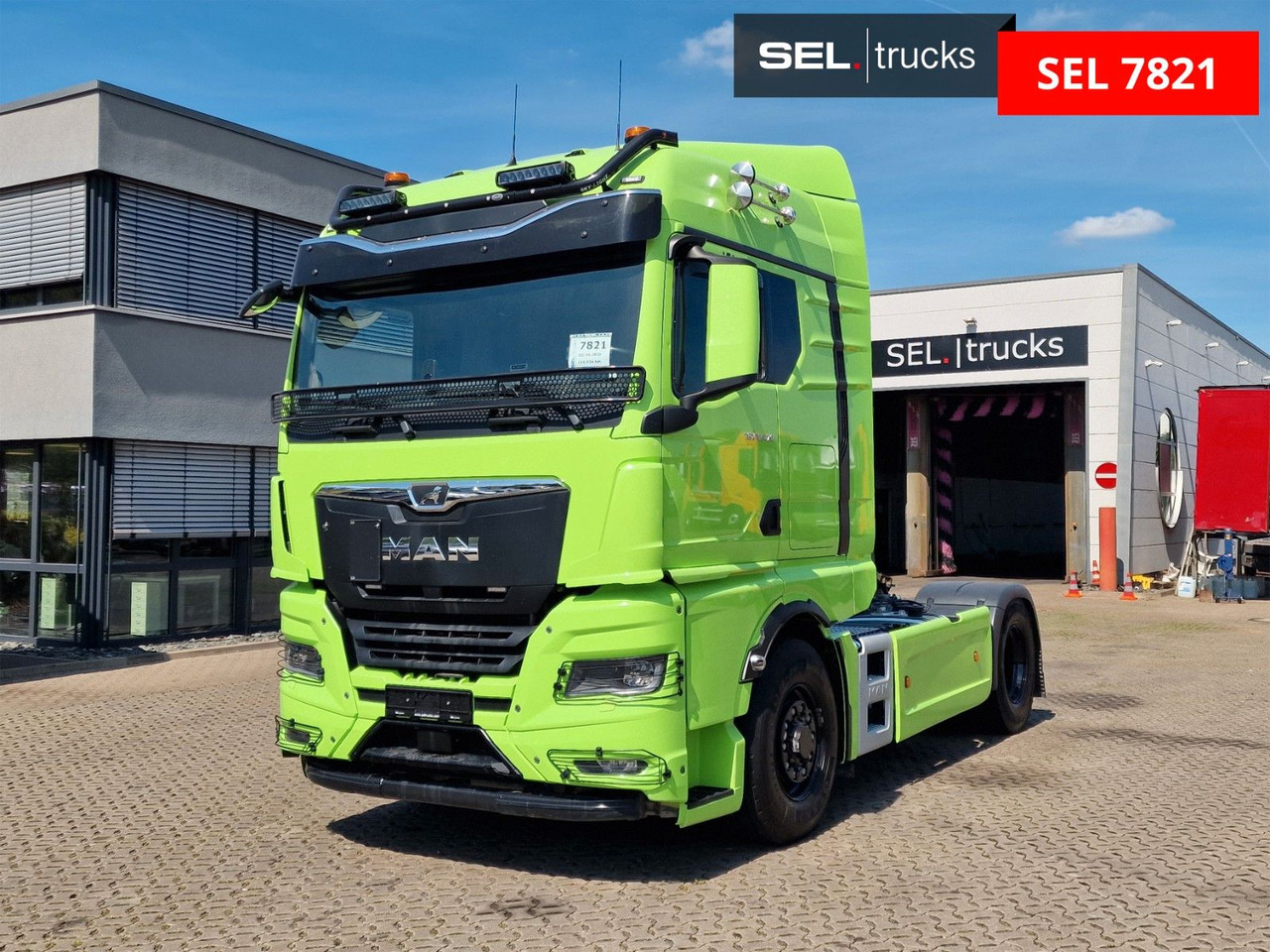 MAN TGX 18.470 4x4H BL SA / Kipph./ 4x4H/ Pritarder - Tractor: foto 1 MAN TGX 18.470 4x4H BL SA / Kipph./ 4x4H/ Pritarder - Tractor: foto 1