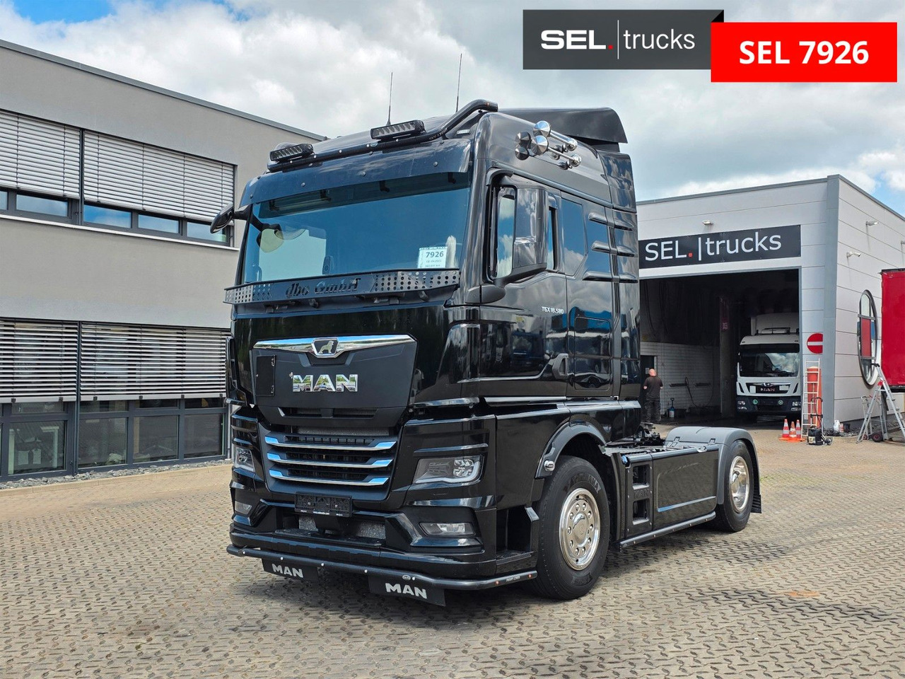 MAN TGX 18.580 4x2 BL SA / ZF Intarder / D38 / 6E - Tractor: foto 1 MAN TGX 18.580 4x2 BL SA / ZF Intarder / D38 / 6E - Tractor: foto 1
