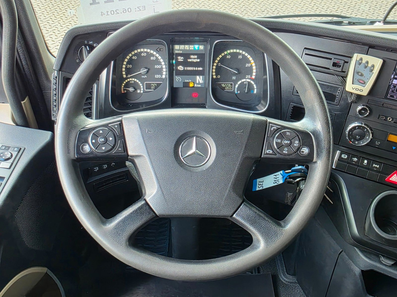 Tractor Mercedes-Benz Actros 1843: foto 40 Tractor Mercedes-Benz Actros 1843: foto 40