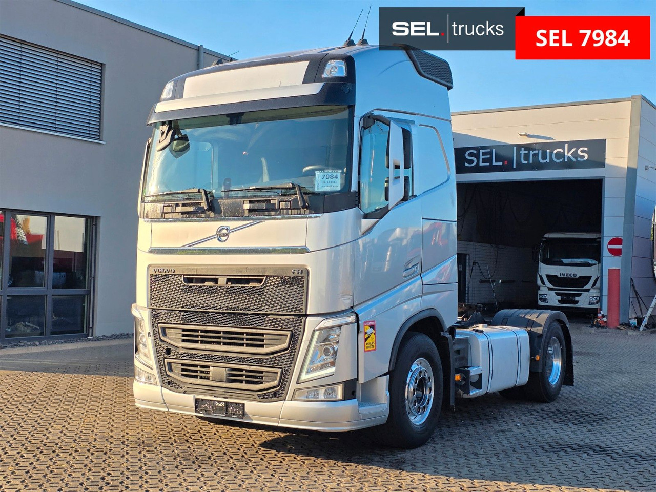Volvo FH 460 / Nebenabtrieb / Standklimaanlage - Tractor: foto 1 Volvo FH 460 / Nebenabtrieb / Standklimaanlage - Tractor: foto 1
