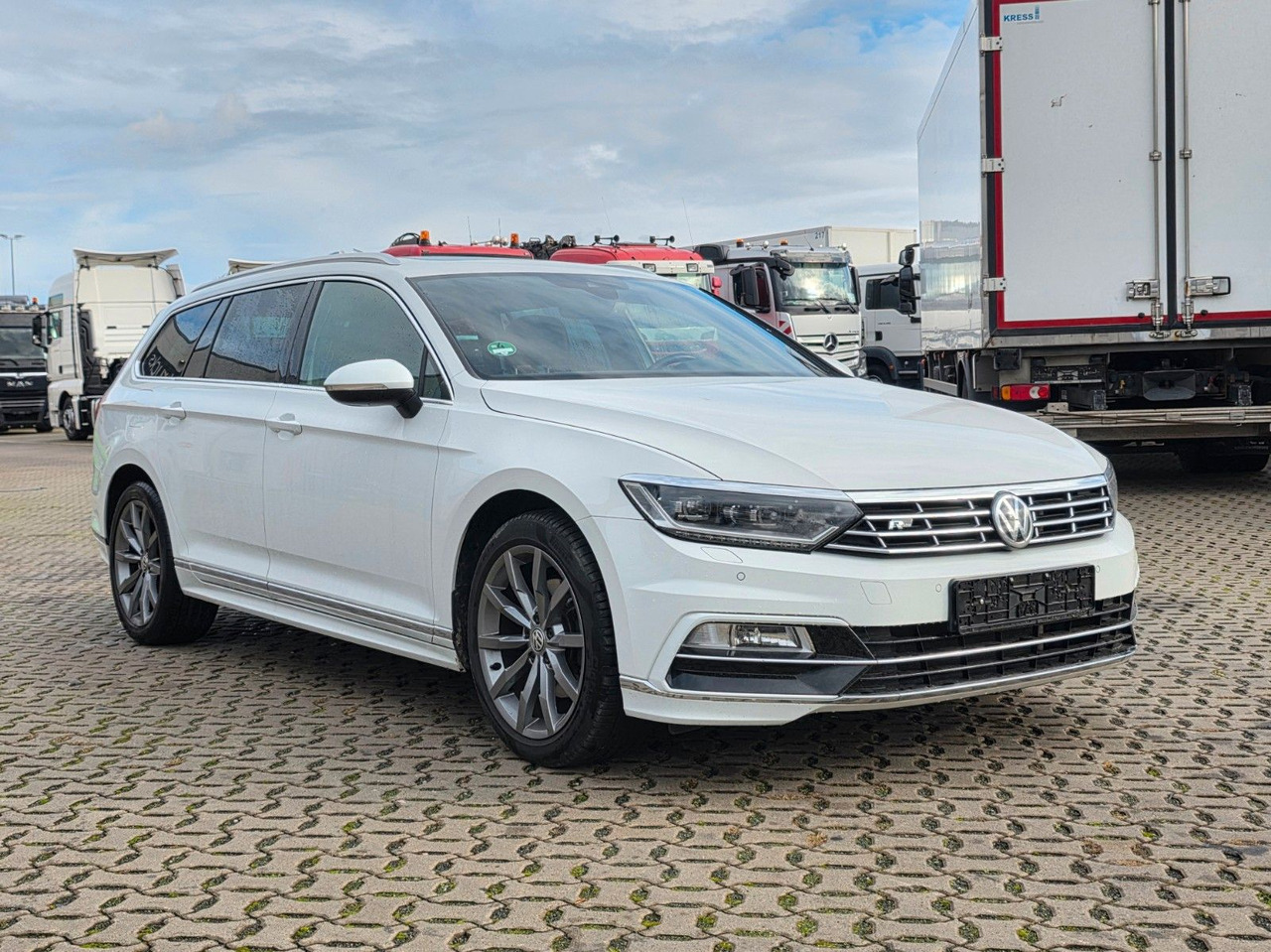 Volkswagen Passat Variant Highline BMT/Start-Stopp - Carro perua: foto 3 Volkswagen Passat Variant Highline BMT/Start-Stopp - Carro perua: foto 3