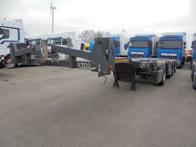 D-Tec CT-53-04D - Semireboque transportador de contêineres/ Caixa móvel: foto 1 D-Tec CT-53-04D - Semireboque transportador de contêineres/ Caixa móvel: foto 1