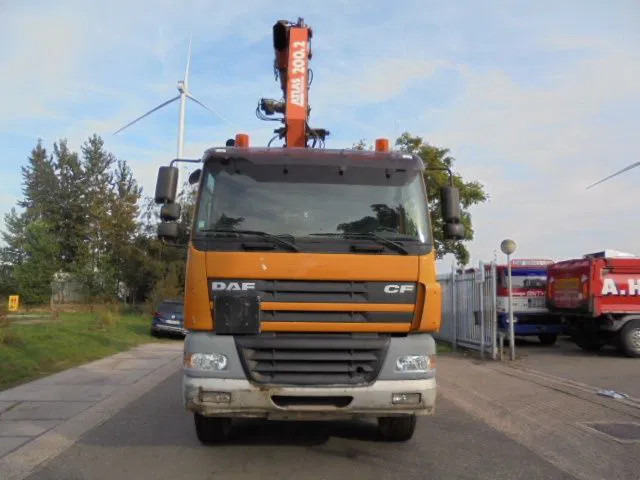 DAF 85.360 8X4 - Caminhão com sistema de cabo, Caminhão grua: foto 2 DAF 85.360 8X4 - Caminhão com sistema de cabo, Caminhão grua: foto 2