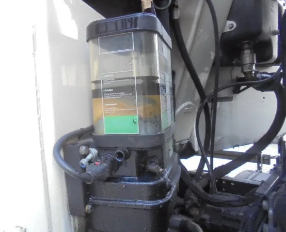 Caminhão de lixo DAF CF 290 6X2 NL TRUCK: foto 16 Caminhão de lixo DAF CF 290 6X2 NL TRUCK: foto 16