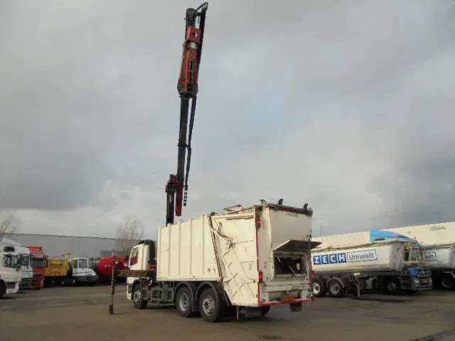 DAF CF 75.250 6X2 EEV - Caminhão de lixo: foto 5 DAF CF 75.250 6X2 EEV - Caminhão de lixo: foto 5