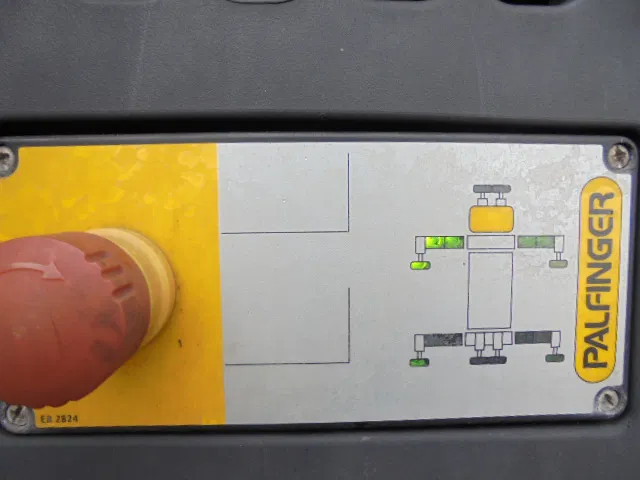 Caminhão de lixo DAF CF 75.250 6X2 EEV: foto 12