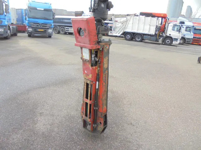 Caminhão de lixo DAF CF 75.250 6X2 EEV: foto 17