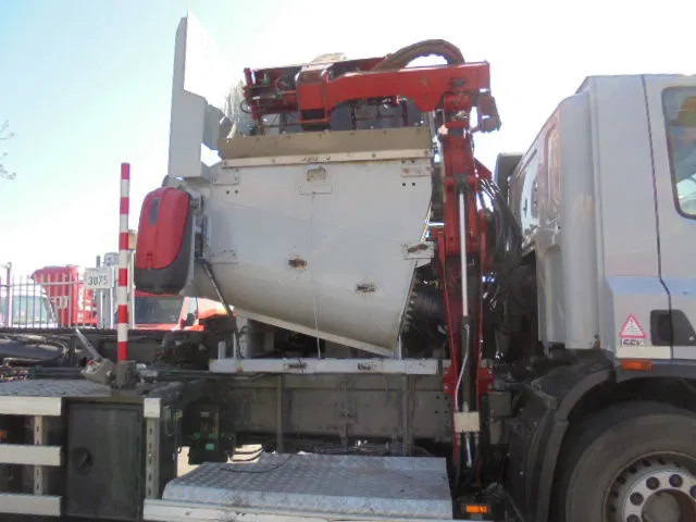 DAF CF 75.310 FAN 6x2 NL TRUCK - Caminhão chassi: foto 4 DAF CF 75.310 FAN 6x2 NL TRUCK - Caminhão chassi: foto 4