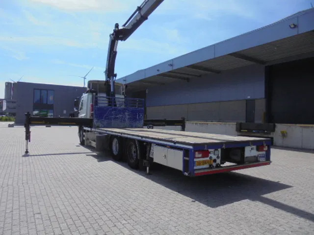 DAF CF 85 360 6X2 HIAB 477/5 NL TRUCK - Camião de caixa aberta/ Plataforma, Caminhão grua: foto 4 DAF CF 85 360 6X2 HIAB 477/5 NL TRUCK - Camião de caixa aberta/ Plataforma, Caminhão grua: foto 4