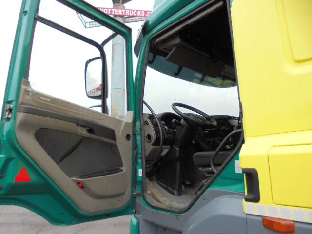 DAF FAD 85-460 8X4 - Camião de caixa aberta/ Plataforma, Caminhão grua: foto 5 DAF FAD 85-460 8X4 - Camião de caixa aberta/ Plataforma, Caminhão grua: foto 5