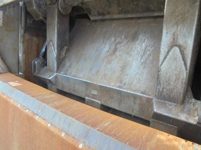 Caminhão de lixo DAF FAN CF75-250 6X2: foto 9