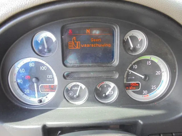 Caminhão de lixo DAF FAN CF75-250 6X2: foto 17