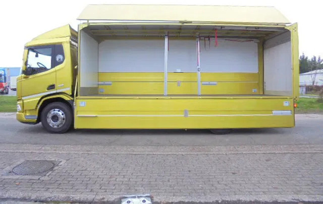 DAF XD 370 FA DEMO MET FABRIEKS GARANTIE NL TRUCK - Caminhão furgão: foto 1 DAF XD 370 FA DEMO MET FABRIEKS GARANTIE NL TRUCK - Caminhão furgão: foto 1