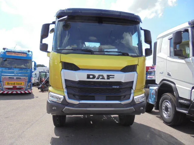 DAF XD 450 F 8X4 NIEUW MET FABRIEKS GARANTIE - Caminhão chassi: foto 2 DAF XD 450 F 8X4 NIEUW MET FABRIEKS GARANTIE - Caminhão chassi: foto 2