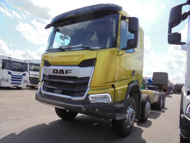 DAF XD 450 F 8X4 NIEUW MET FABRIEKS GARANTIE - Caminhão chassi: foto 1 DAF XD 450 F 8X4 NIEUW MET FABRIEKS GARANTIE - Caminhão chassi: foto 1