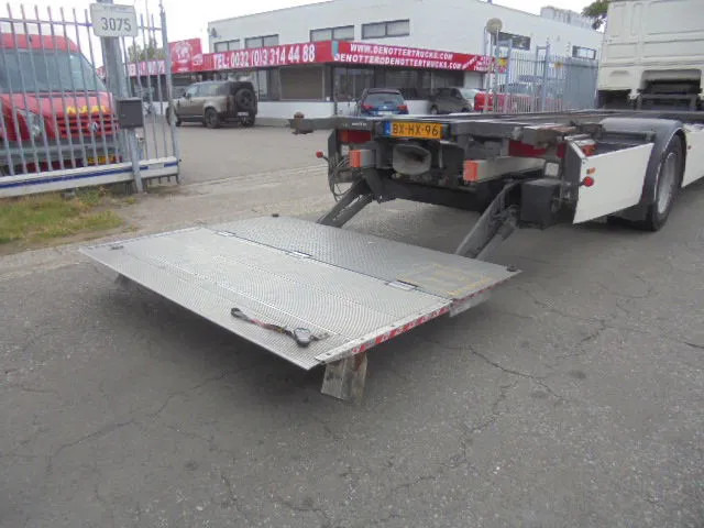 DAF XF 105 410 NL truck - Caminhão transportador de contêineres/ Caixa móvel: foto 4 DAF XF 105 410 NL truck - Caminhão transportador de contêineres/ Caixa móvel: foto 4