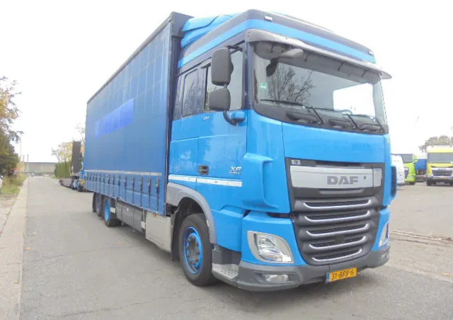 DAF XF 410 6X2 NL TRUCK TUV 03-26 - Caminhão com lona: foto 3 DAF XF 410 6X2 NL TRUCK TUV 03-26 - Caminhão com lona: foto 3