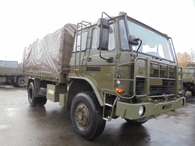 DAF YLM 4442 NT 4X4 - Caminhão com lona: foto 3 DAF YLM 4442 NT 4X4 - Caminhão com lona: foto 3