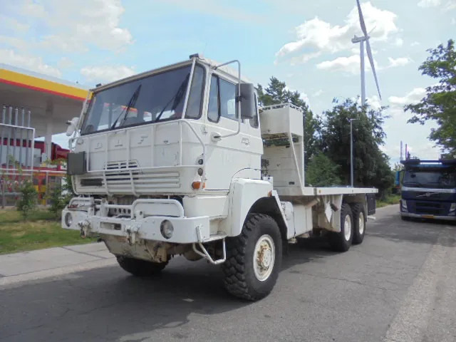 DAF YTZ 2300 6X6 FULL STEEL - Camião de caixa aberta/ Plataforma: foto 1 DAF YTZ 2300 6X6 FULL STEEL - Camião de caixa aberta/ Plataforma: foto 1