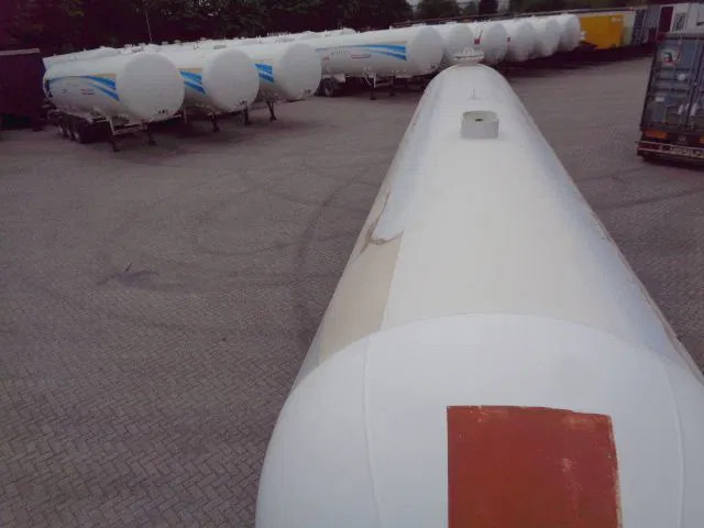 Semirreboque tanque para transporte de combustível Diversen Isisan 45M3 LPG-BUTANE: foto 10