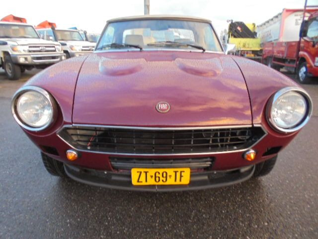 Fiat 124 SPIDER 2000 USA - Cabriolet: foto 2 Fiat 124 SPIDER 2000 USA - Cabriolet: foto 2