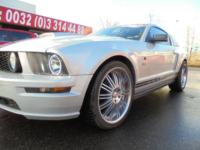 Ford Mustang GT - Automóvel: foto 4 Ford Mustang GT - Automóvel: foto 4