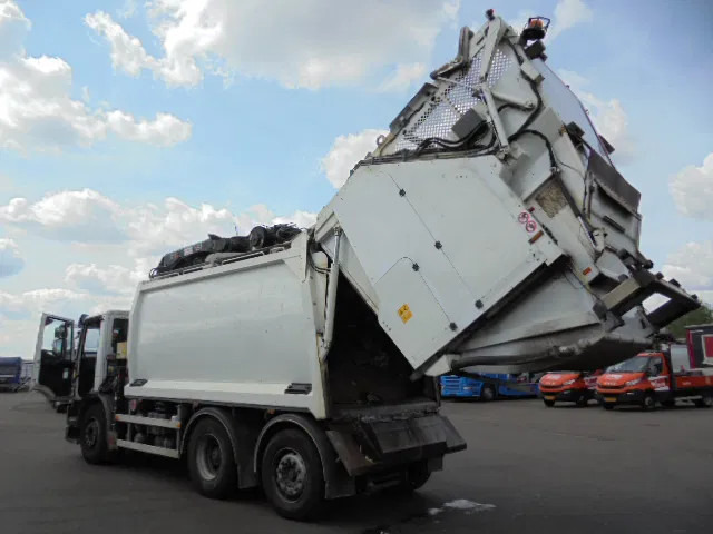 Caminhão de lixo Ginaf C C-3128 N EEV NL TRUCK: foto 11