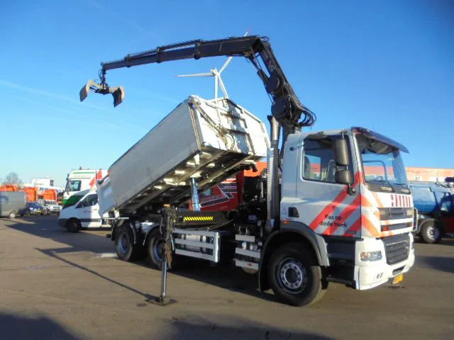 Ginaf X 3232 S 6X4 - Caminhão basculante, Caminhão grua: foto 2 Ginaf X 3232 S 6X4 - Caminhão basculante, Caminhão grua: foto 2
