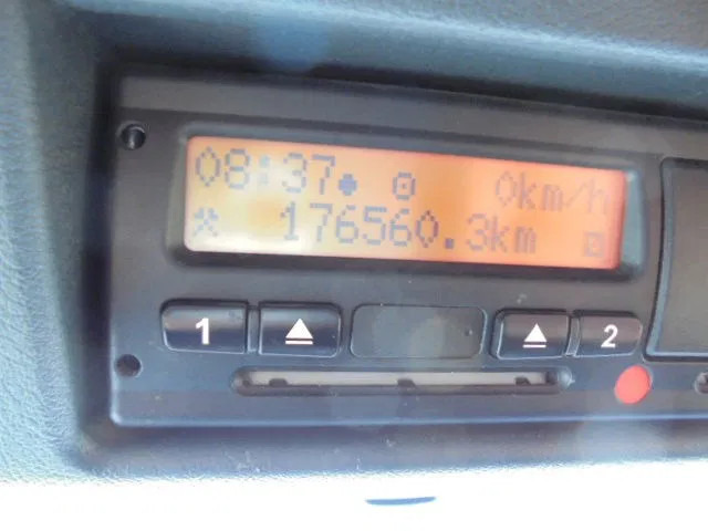 Caminhão grua MAN TGL 12.220: foto 10