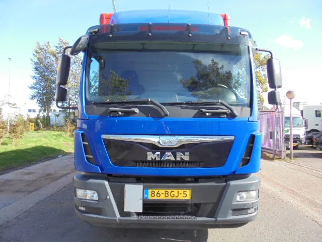 MAN TGM 12.250 - Caminhão furgão: foto 2 MAN TGM 12.250 - Caminhão furgão: foto 2
