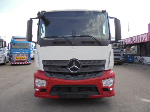 Mercedes-Benz ACTROS 2340 6X2 - Caminhão transporte de veículos: foto 2 Mercedes-Benz ACTROS 2340 6X2 - Caminhão transporte de veículos: foto 2