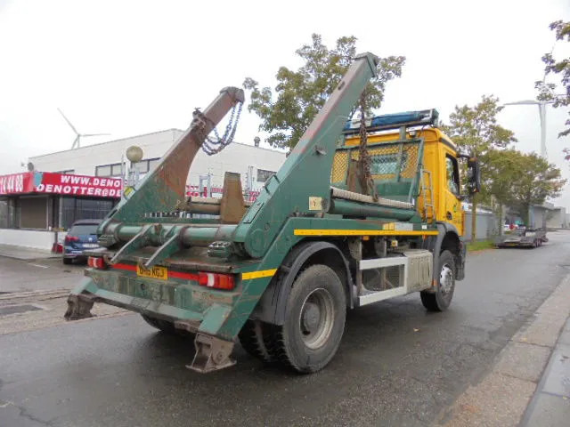 Mercedes-Benz Antos 1824 4X2 - Caminhão com sistema de cabo: foto 4 Mercedes-Benz Antos 1824 4X2 - Caminhão com sistema de cabo: foto 4