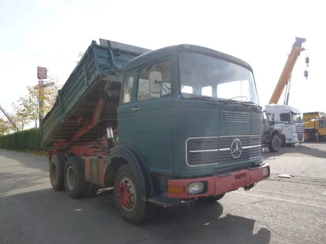 Mercedes-Benz LP LPK 2232 6X4 - Caminhão basculante: foto 2 Mercedes-Benz LP LPK 2232 6X4 - Caminhão basculante: foto 2
