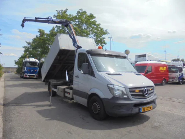 Mercedes-Benz Sprinter 310 CDI NL KENTEKEN - Furgão basculante: foto 3 Mercedes-Benz Sprinter 310 CDI NL KENTEKEN - Furgão basculante: foto 3