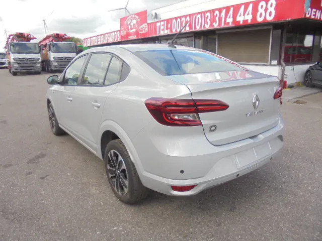 Sedã nuevo Renault Taliant 1.0 TURBO NEW TAX FREE: foto 6