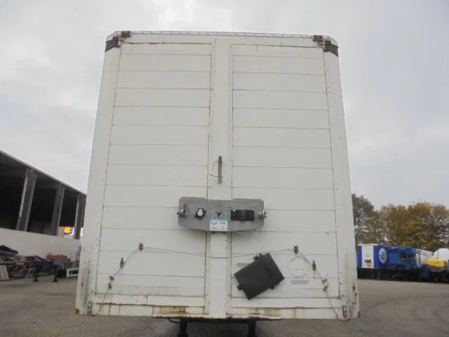 Renders ROC 12-27N X-STEERING - Semi-reboque de lona: foto 2 Renders ROC 12-27N X-STEERING - Semi-reboque de lona: foto 2