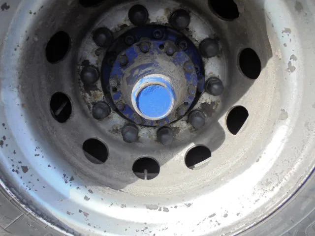 Scania P280 B 4X2 - Caminhão transportador de contêineres/ Caixa móvel: foto 4 Scania P280 B 4X2 - Caminhão transportador de contêineres/ Caixa móvel: foto 4