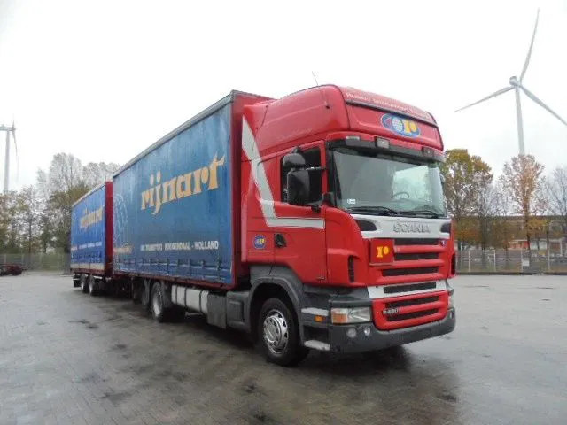 Scania R420 6X2 RETARDER - Caminhão furgão: foto 2 Scania R420 6X2 RETARDER - Caminhão furgão: foto 2