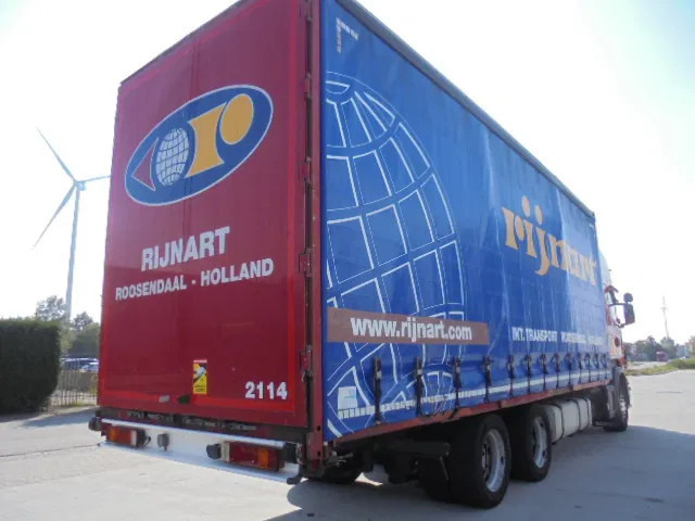 Scania R440 6X2 RETARDER BDF - Caminhão furgão: foto 4 Scania R440 6X2 RETARDER BDF - Caminhão furgão: foto 4