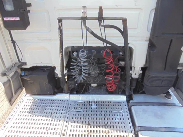 Tractor DAF XF 440 6X2 + HYDROSET TUV 10-2026: foto 19 Tractor DAF XF 440 6X2 + HYDROSET TUV 10-2026: foto 19